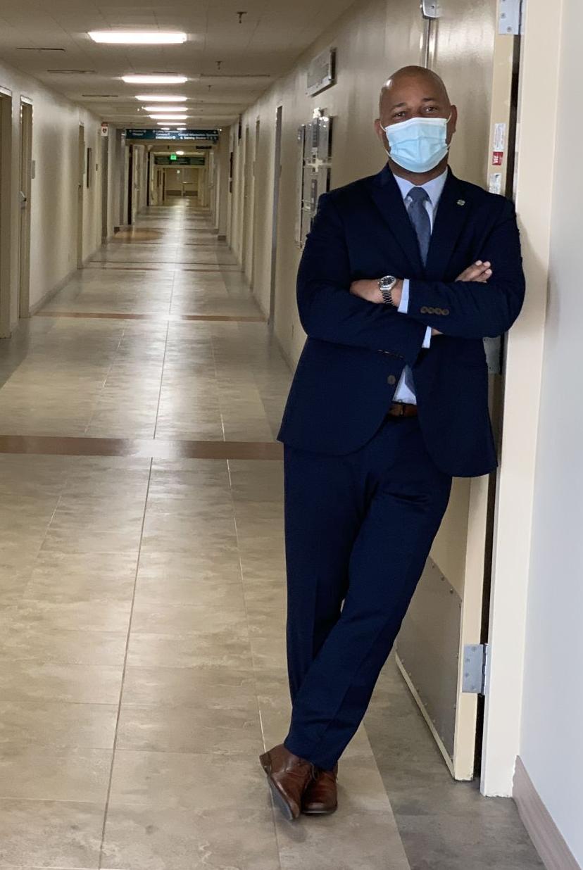 Terry Wooten, Queen of the Valley Medical Center